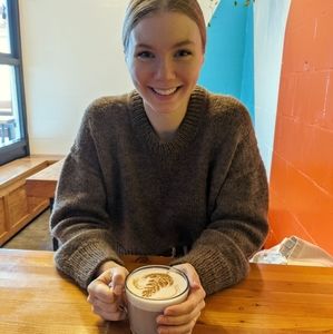 Meet your Posher, Alana